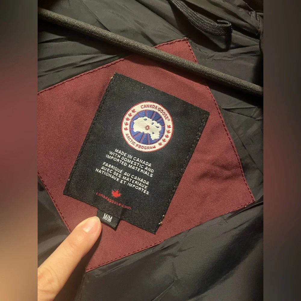 Canada Goose Rossclair Parka Elderberry Medium hood coyote fur down coat - Picture 10 of 14